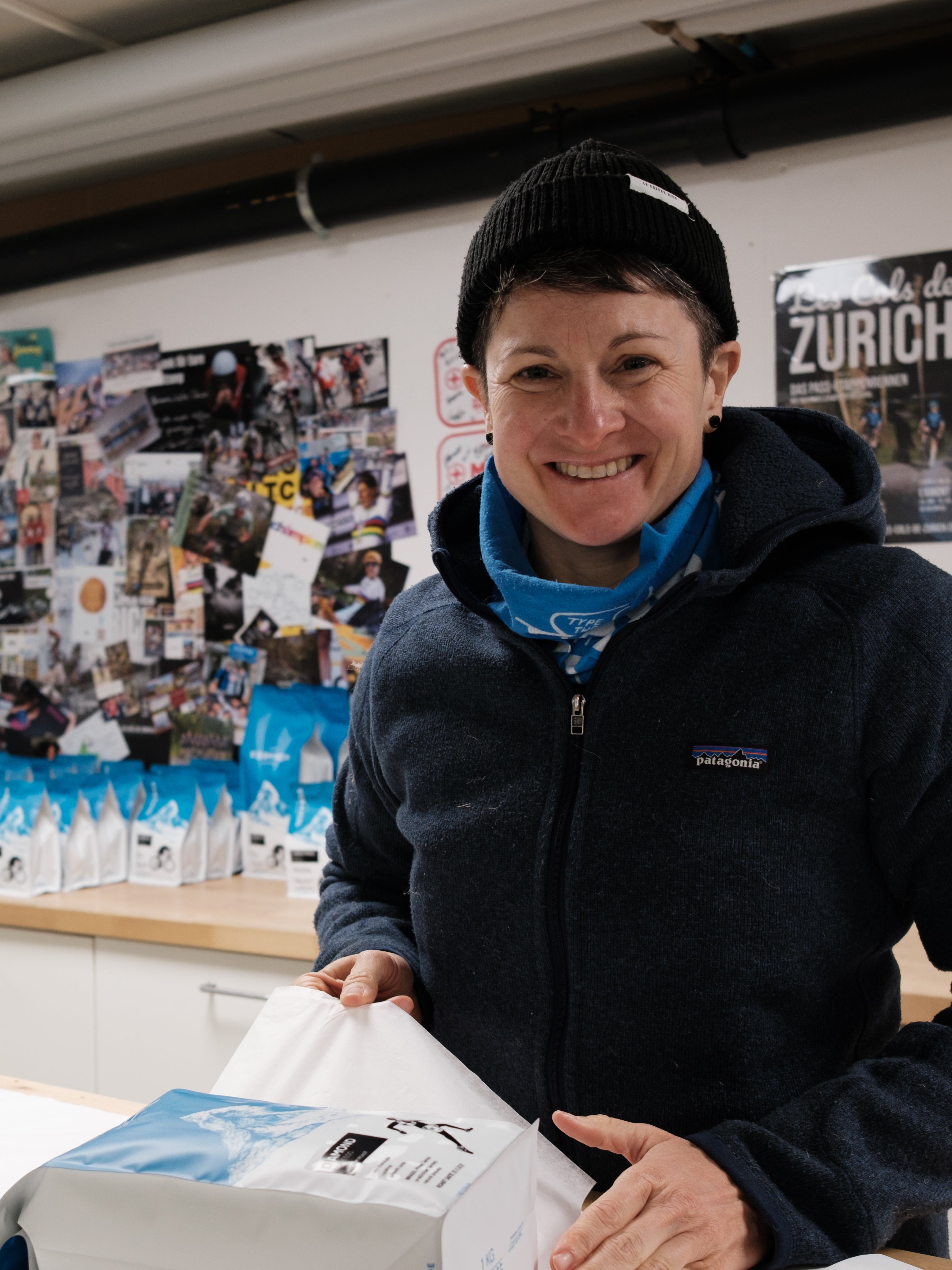 Vertical Brevet Necktube